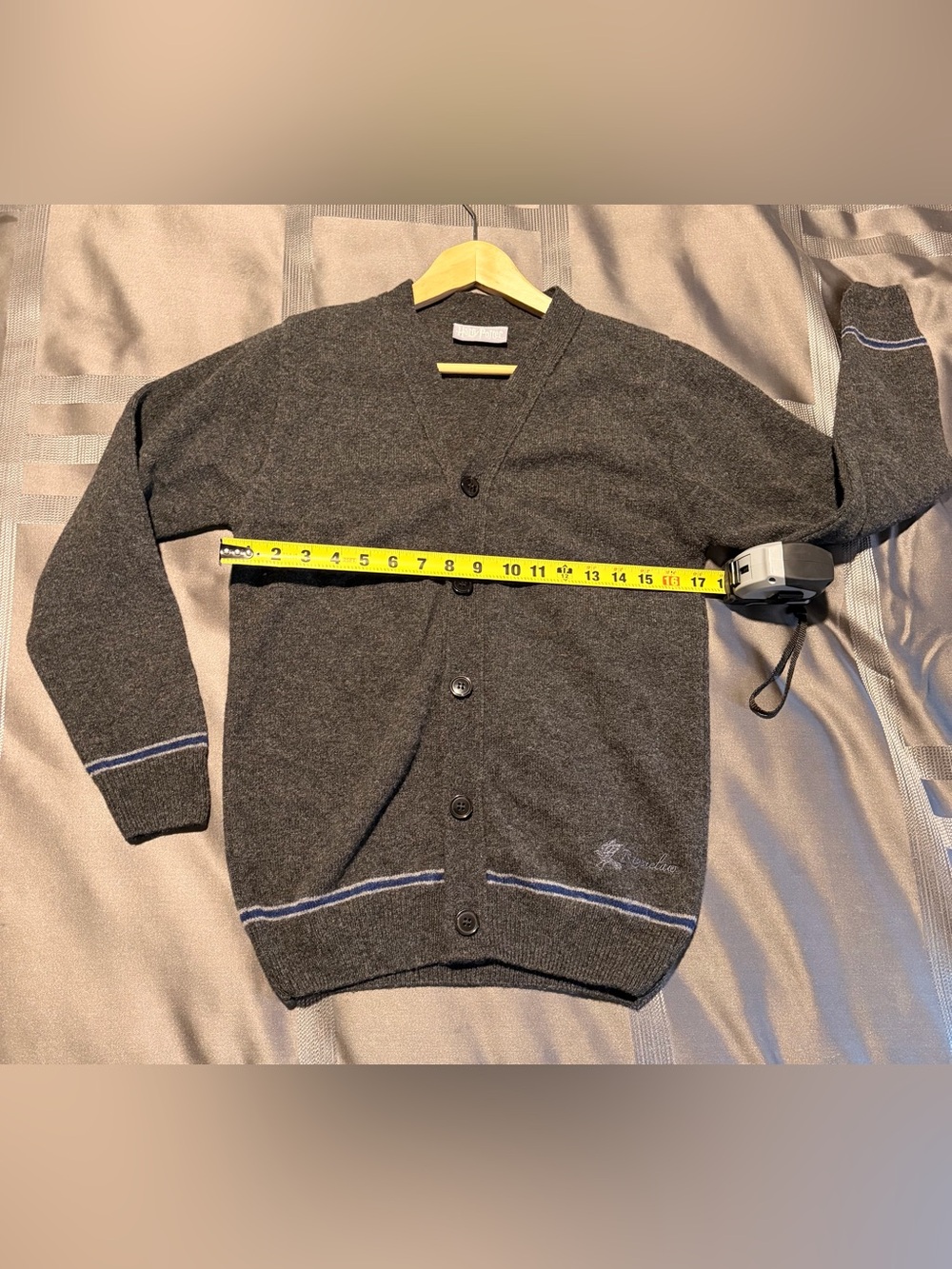 Harry Potter- Ravenclaw: Lochaven of Scotland 100% Lambswool button-up cardigan.